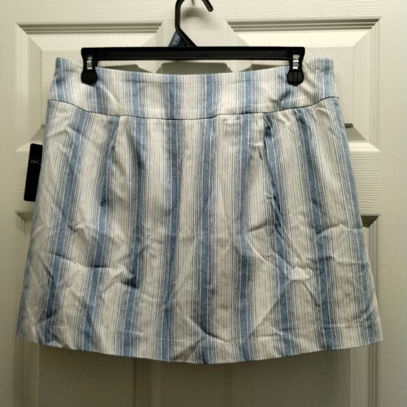 Zac & Rachel Women's Size 14 Blue & White Striped Stretch Comfort Pull-On Skort - Picture 2 of 7